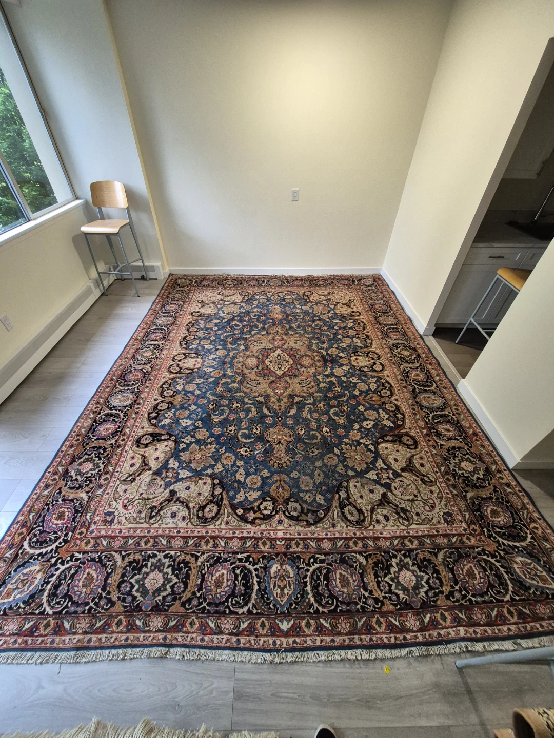 XL Hand Tufted Persian Medallion Area Rug - 13' x 9'6"