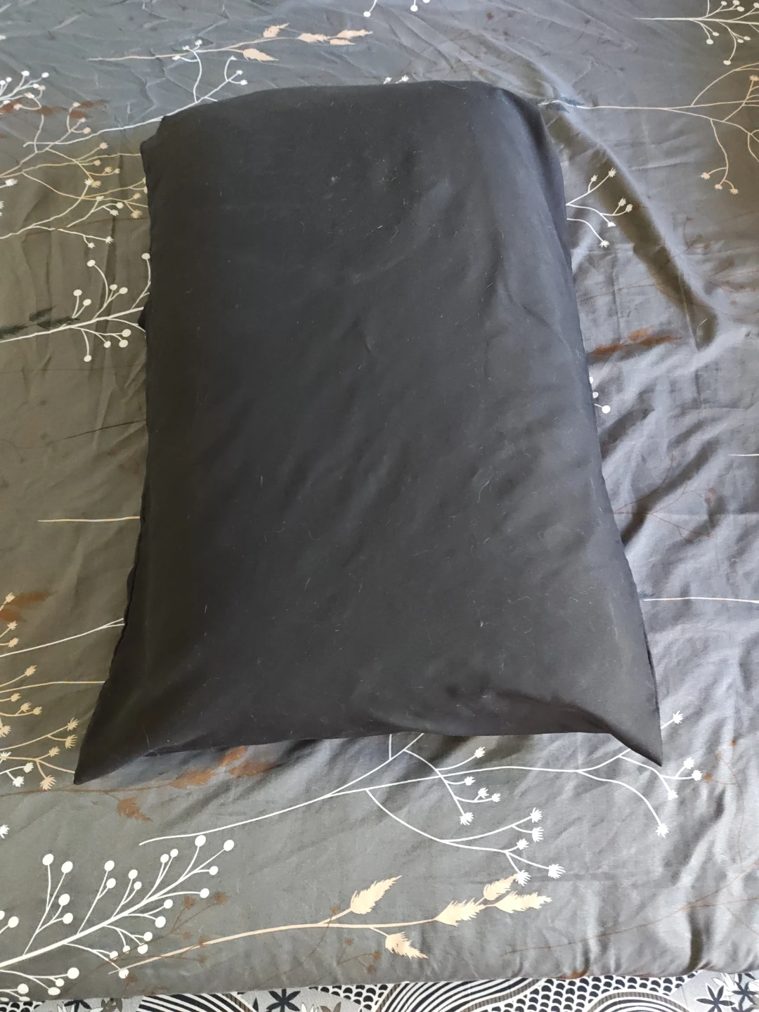 Assorted pillow cases - photo 2