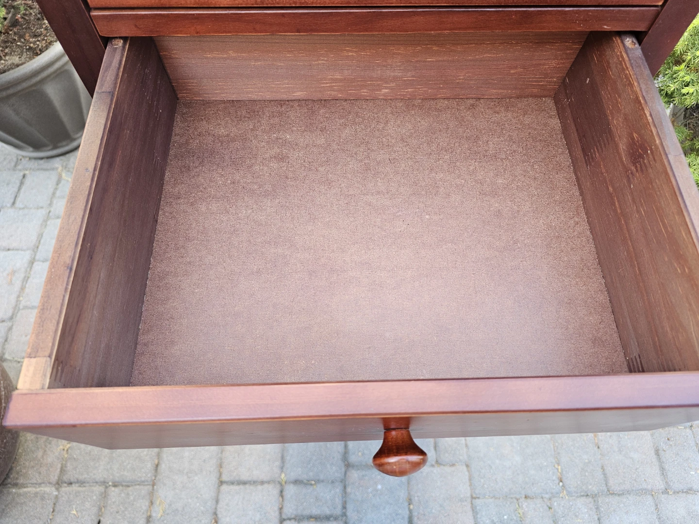 Handsome 7-drawer lingerie chest/dresser - photo 5
