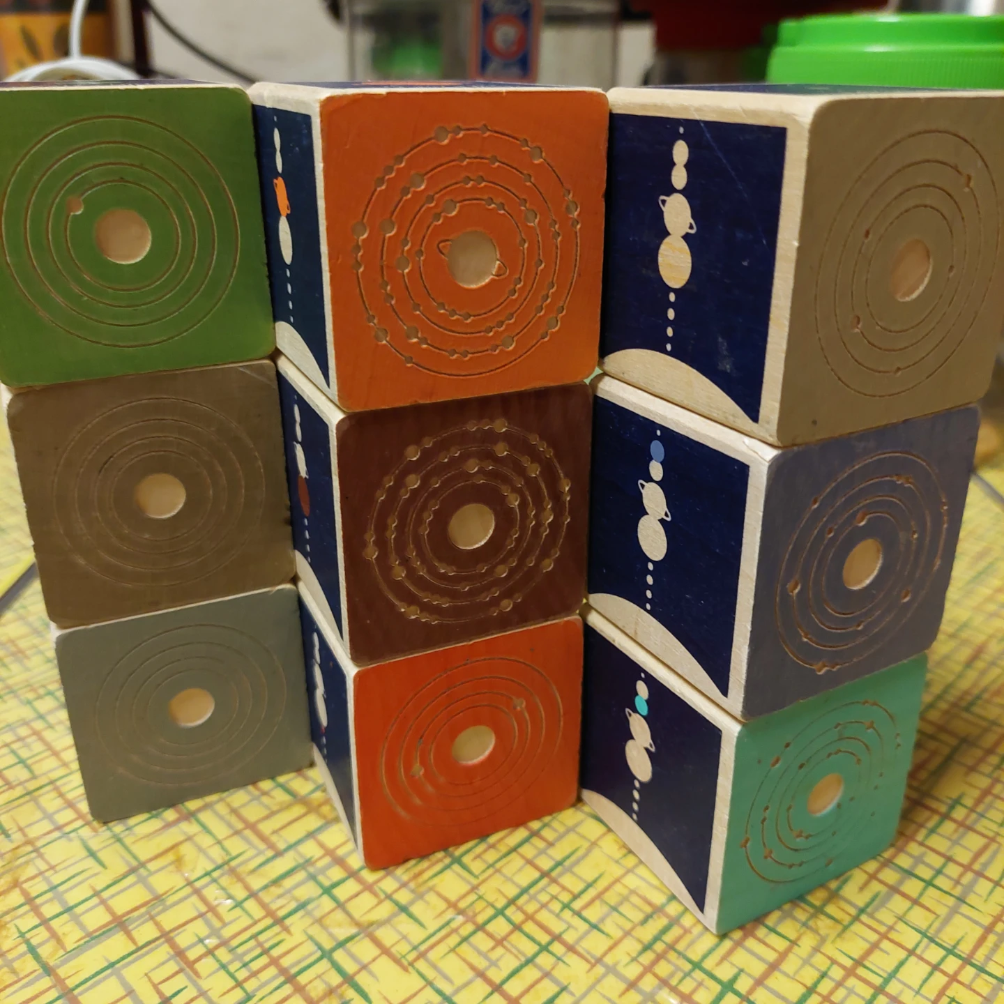Uncle Goose - 9 Planet Wooden Blocks Set - photo 3