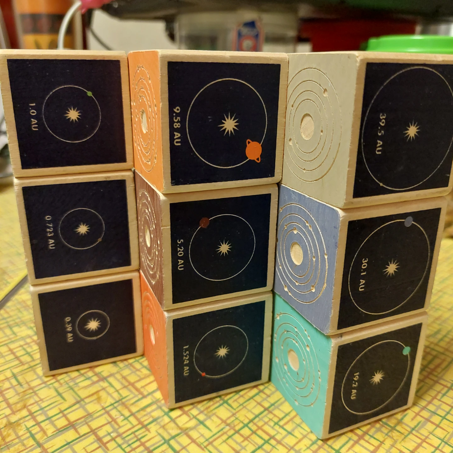 Uncle Goose - 9 Planet Wooden Blocks Set - photo 4