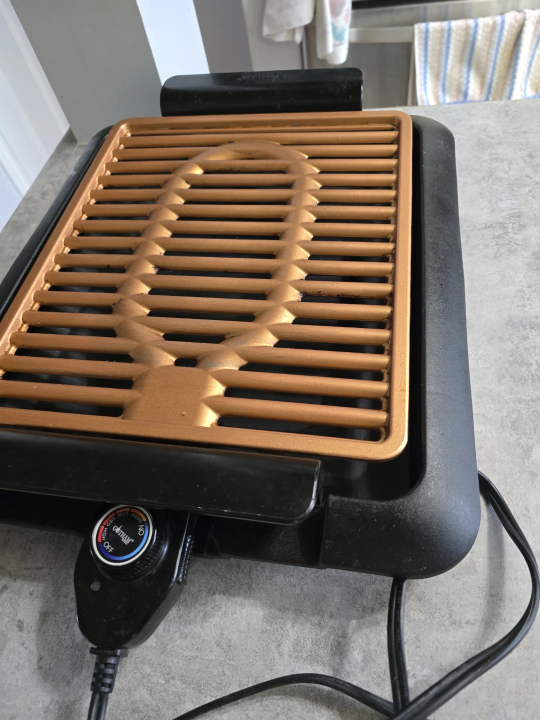 Gotham Steel Indoor Smokeless Grill XL - photo 4