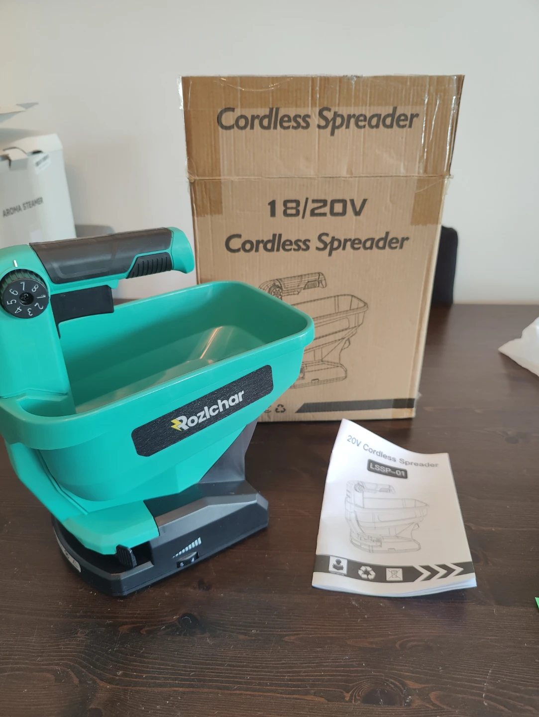 Rozlchar 18/20V Cordless Spreader - photo 2
