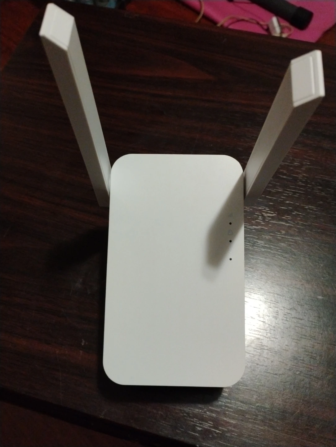 Macard RE 1200 Dual Band Wi-Fi Range Extender