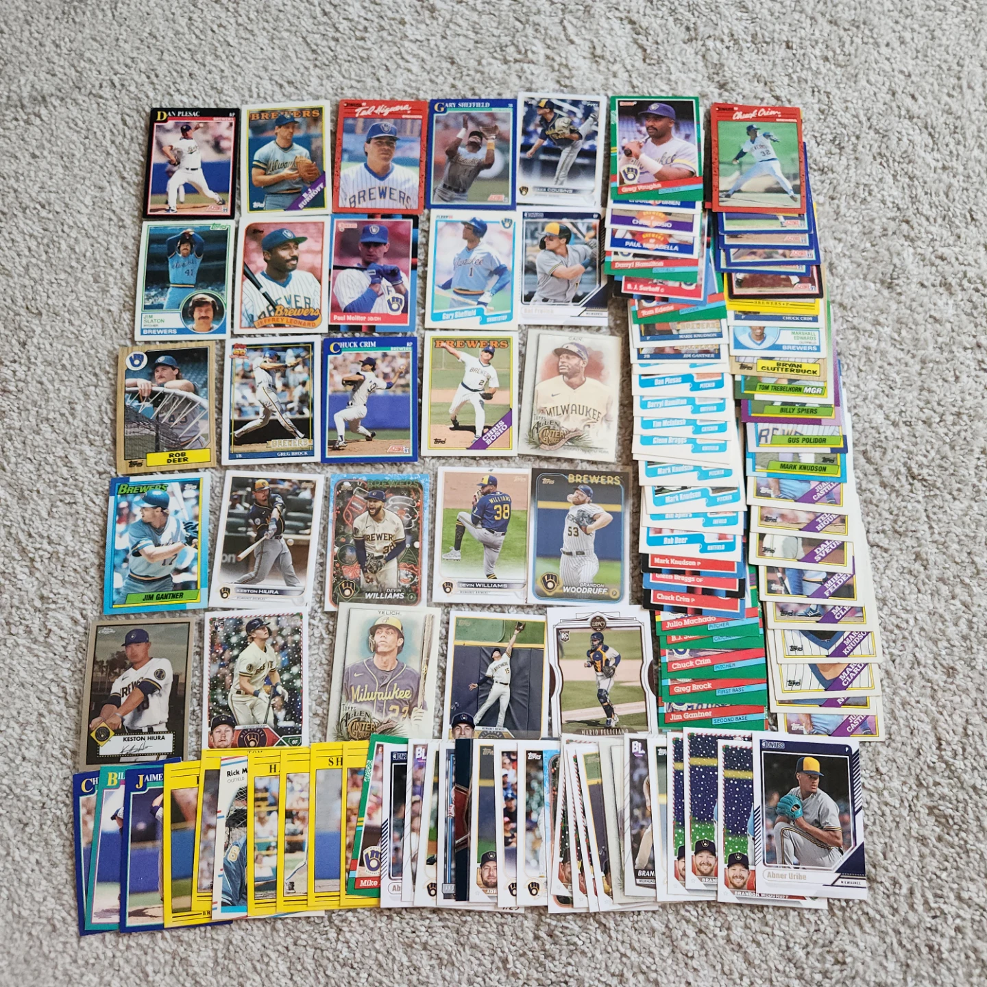 Milwaukee Brewers, 100 Baseball Cards Team lot - photo 5