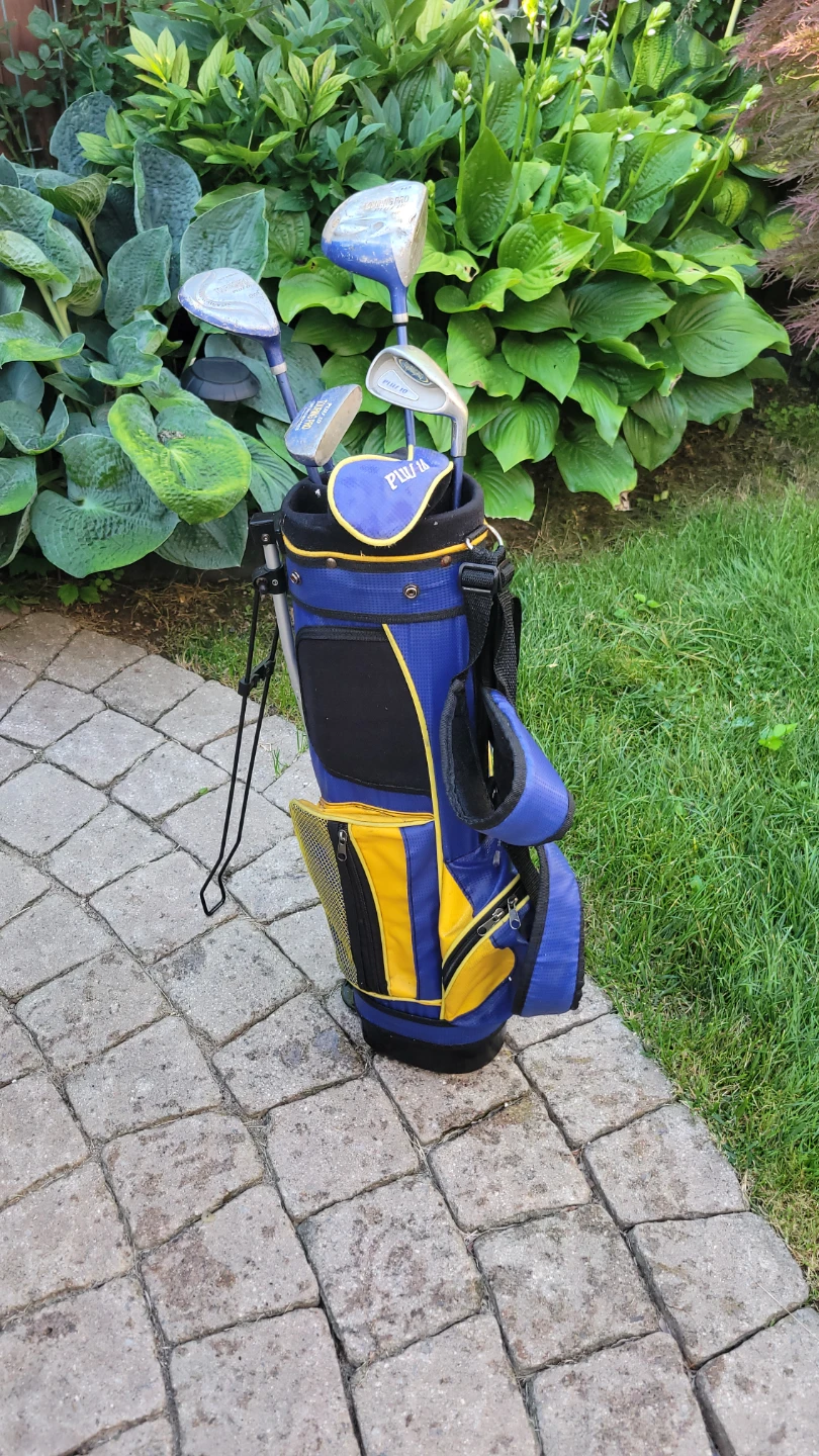Junior Golf Club Set with Bag - photo 3
