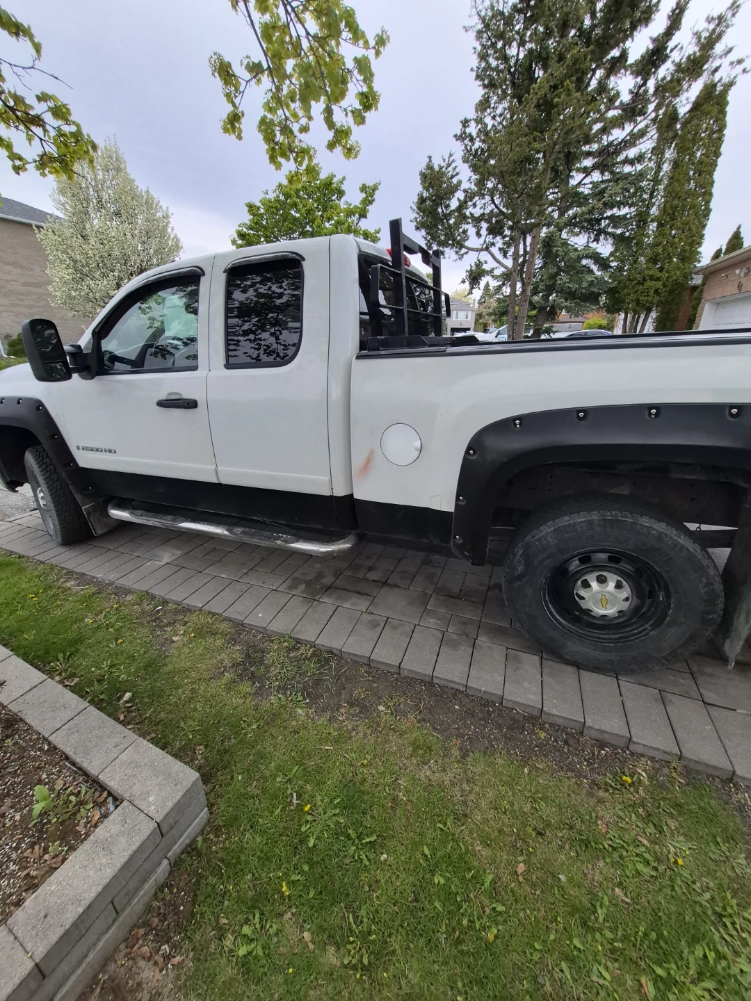 White Chevrolet Silverado 2500 HD Pickup Truck