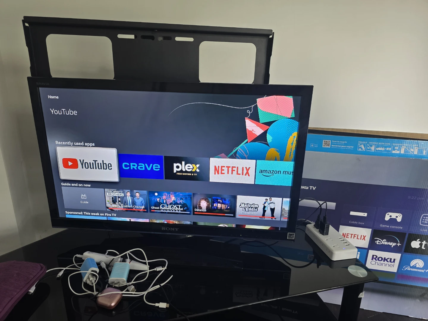 Sony BRAVIA TV with Wall Mount