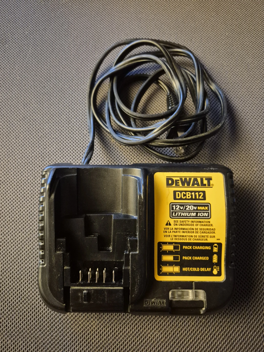 DeWalt 12V/20V MAX Battery Charger