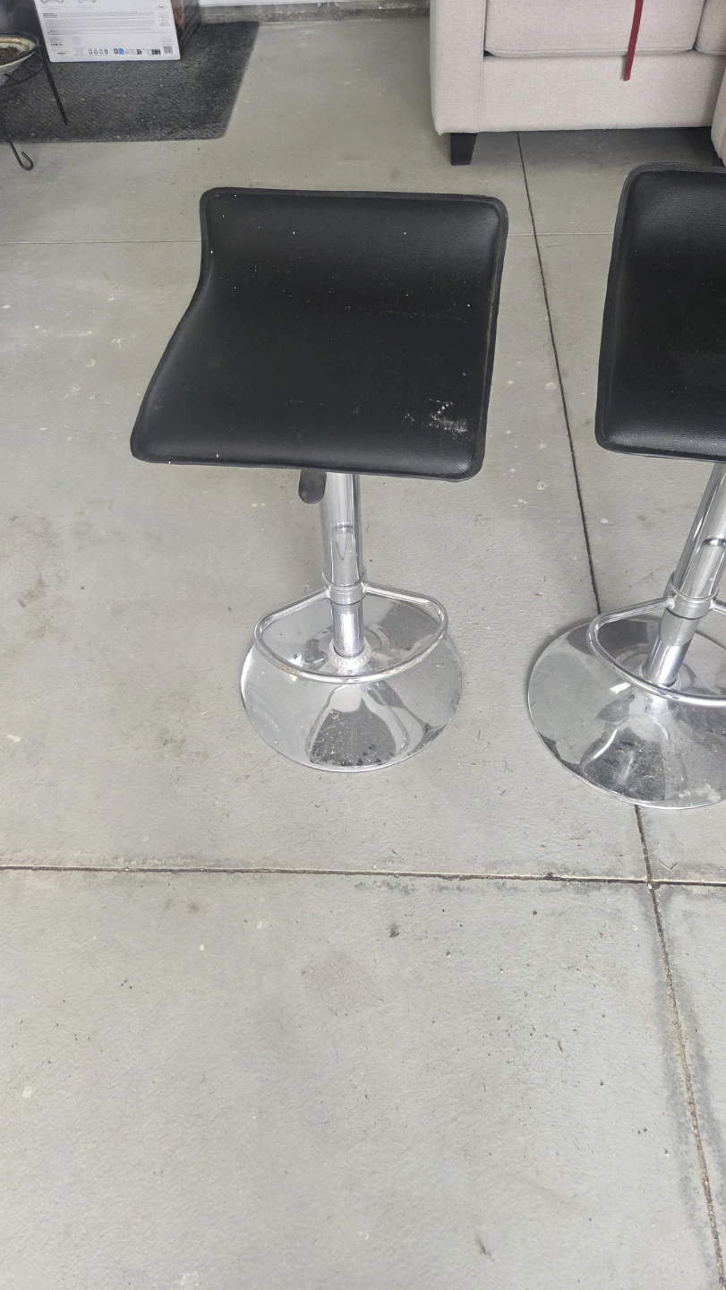 Set of 2 Adjustable Black Bar Stools - photo 2