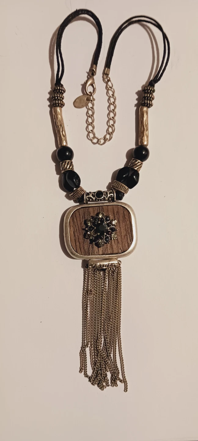 Beaded Pendant Necklace with Tassel Accent - photo 4