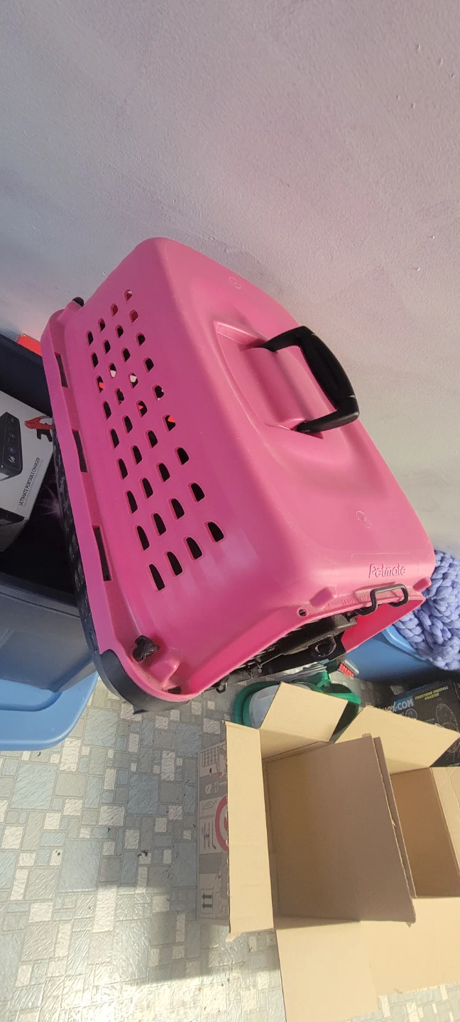 Petmate Pink Pet Carrier Small - photo 3