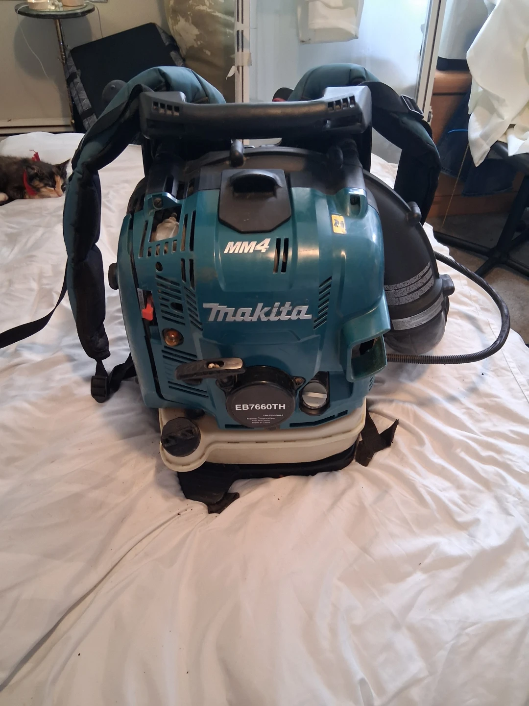 Makita EB7660TH 75.6 CC 4-Stroke Backpack Blower - photo 4