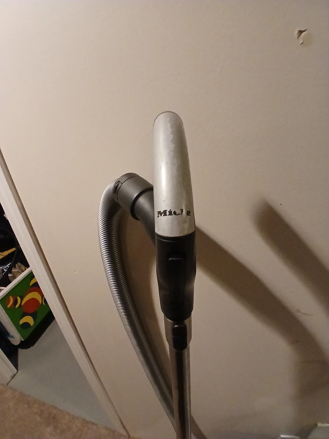 Miele Hermes Vacuum Cleaner - photo 5
