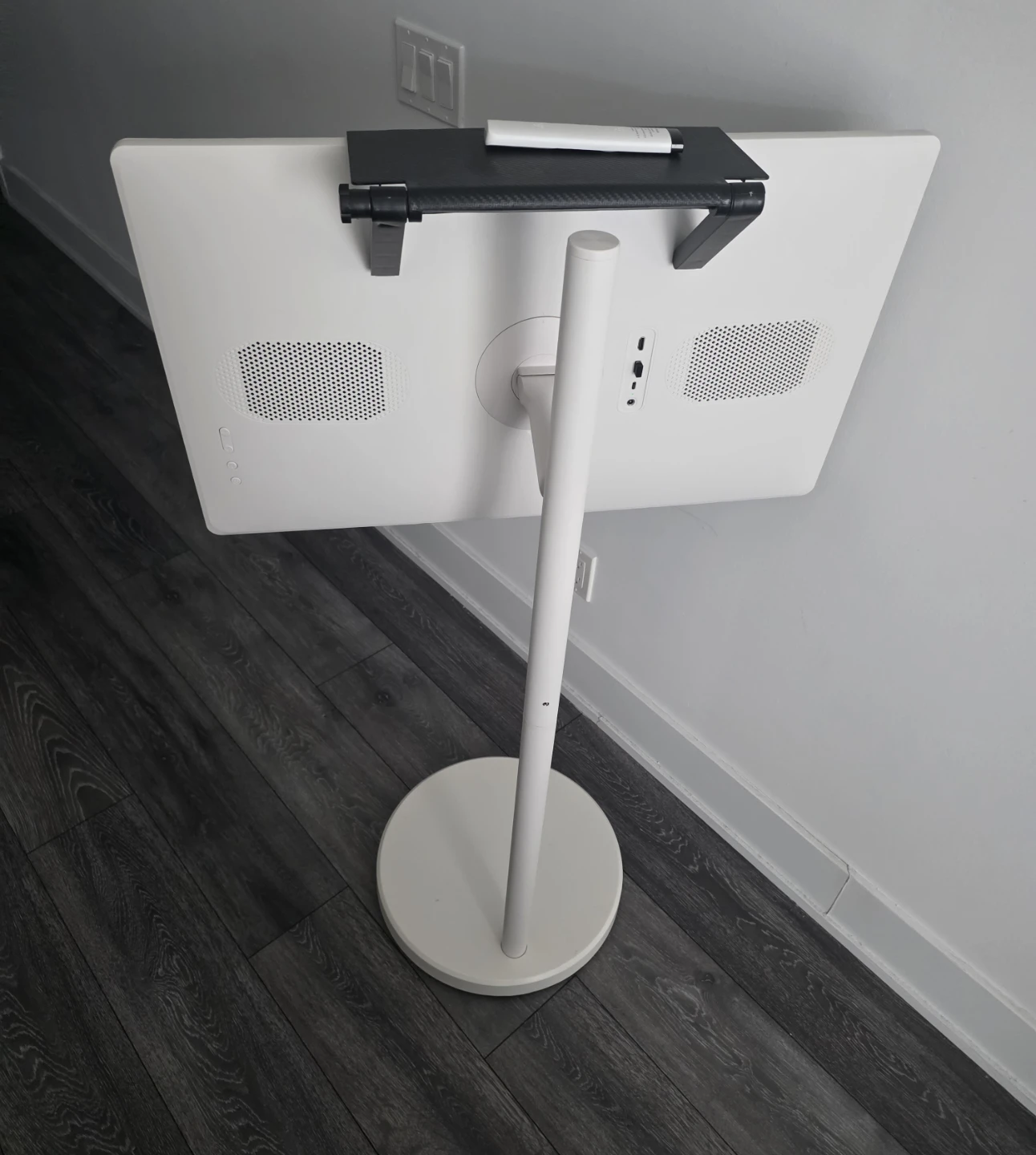 OFD 32 Inch Portable TV on Wheels - photo 2