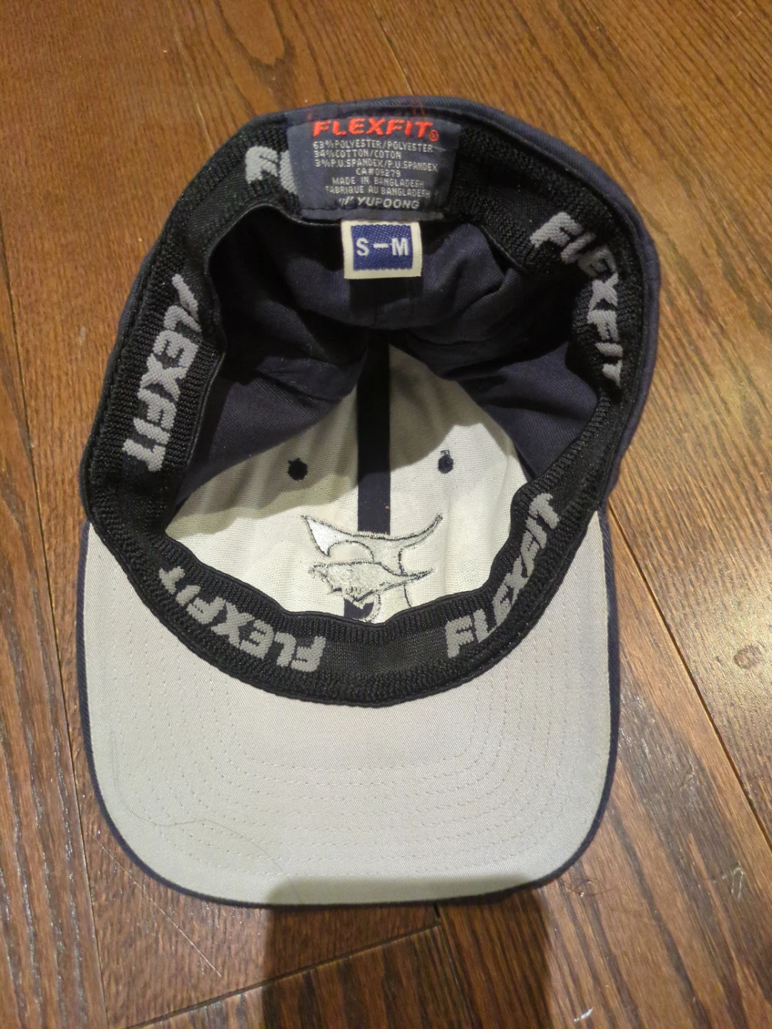 Free flexfit cap - S/M - photo 2