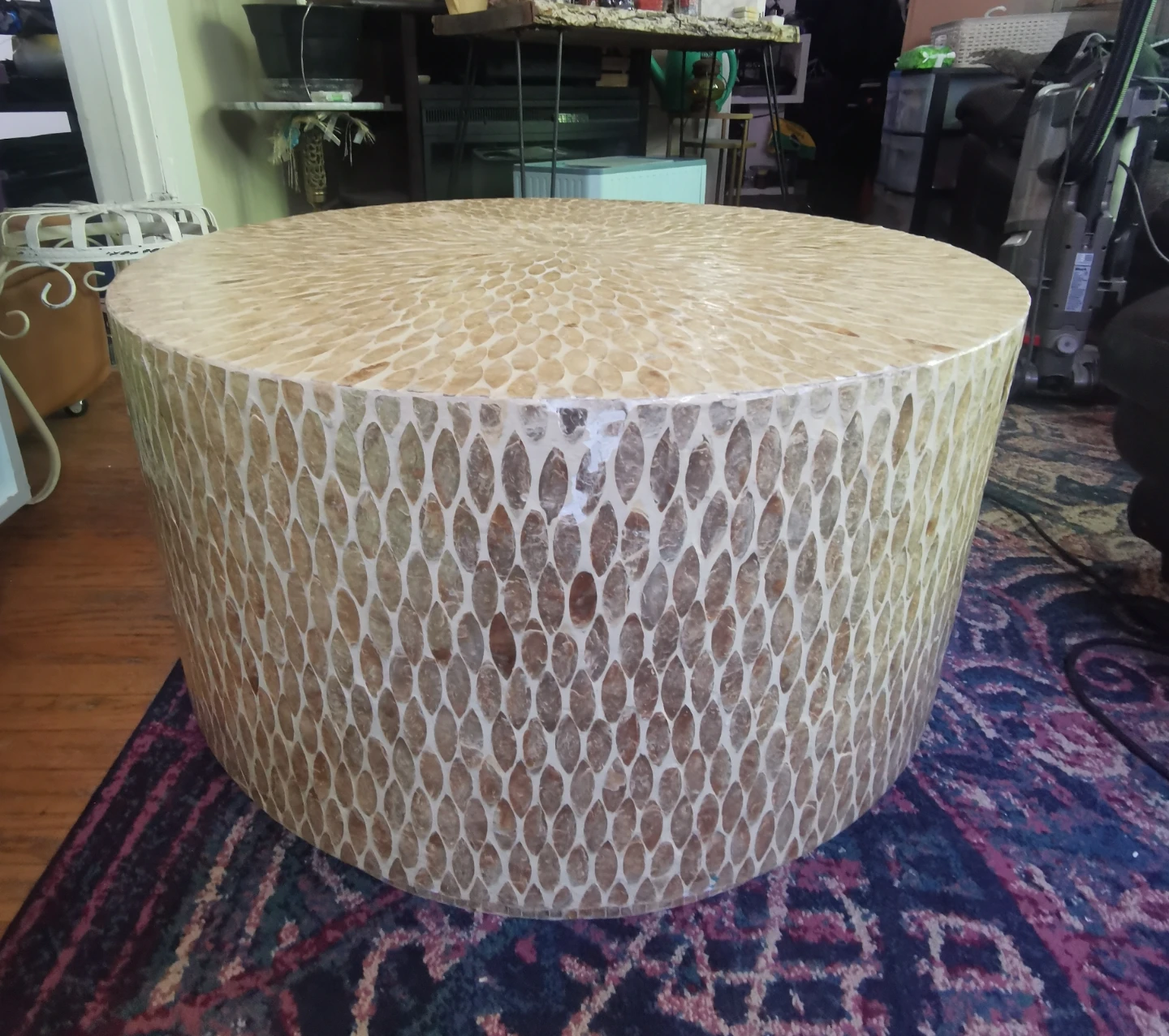 Round Decorative Coffee Table - photo 3