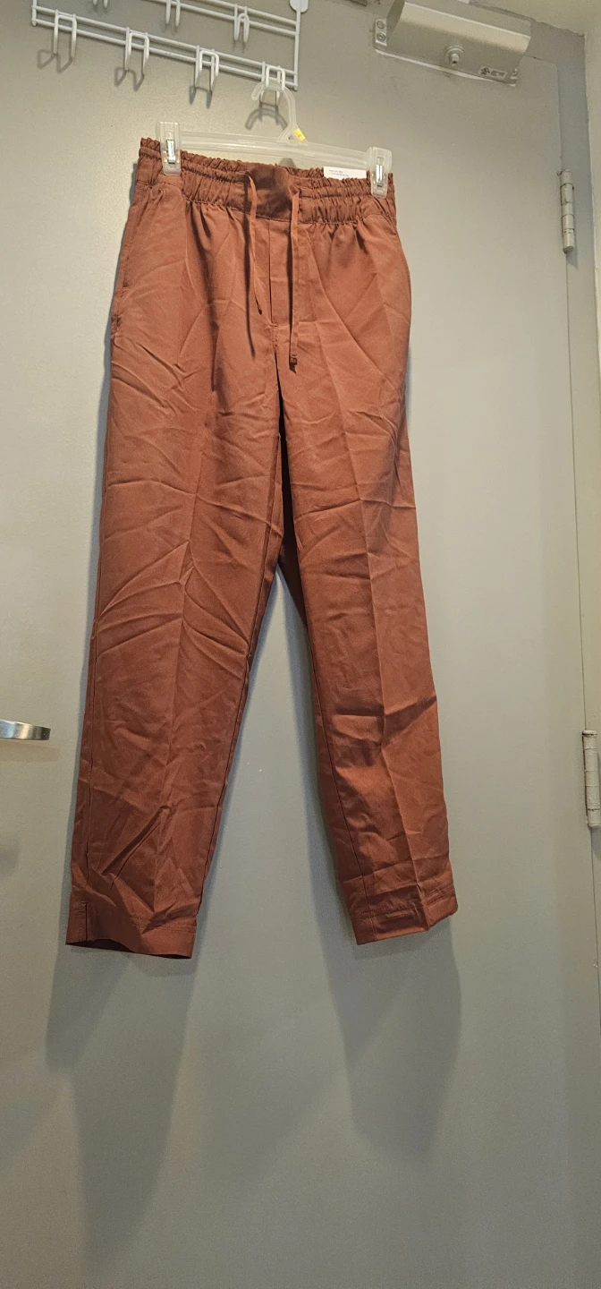 New brand Old Navy Stretch Tech Pants