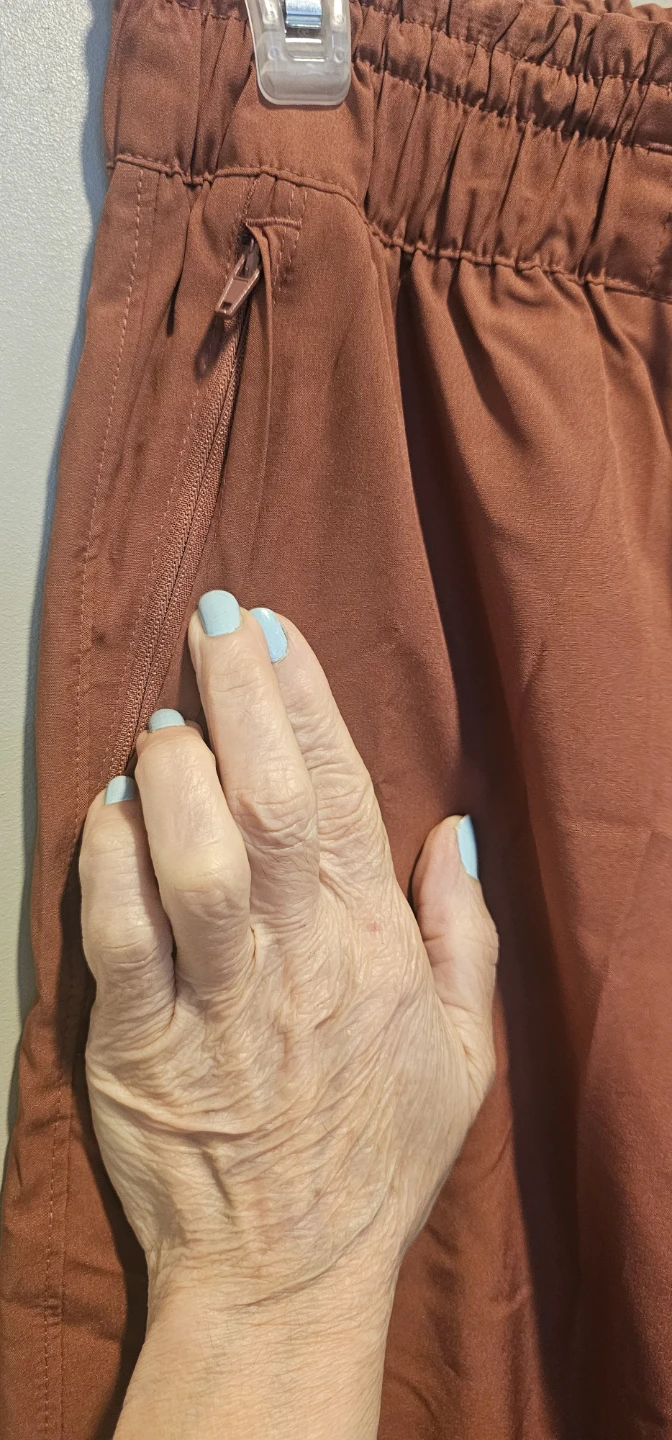 New brand Old Navy Stretch Tech Pants - photo 4
