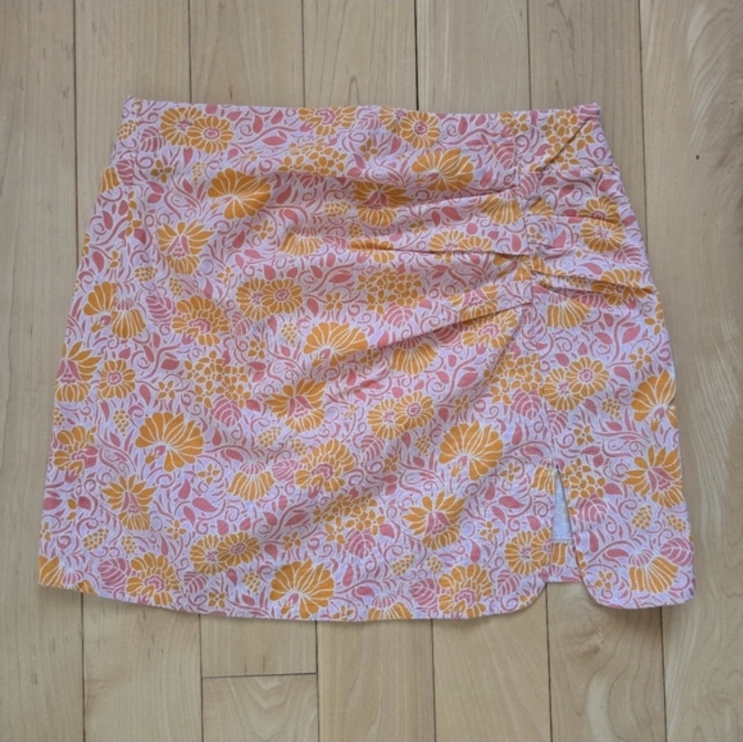 Zara Pink Floral Mini Skirt with Side Slit - photo 5
