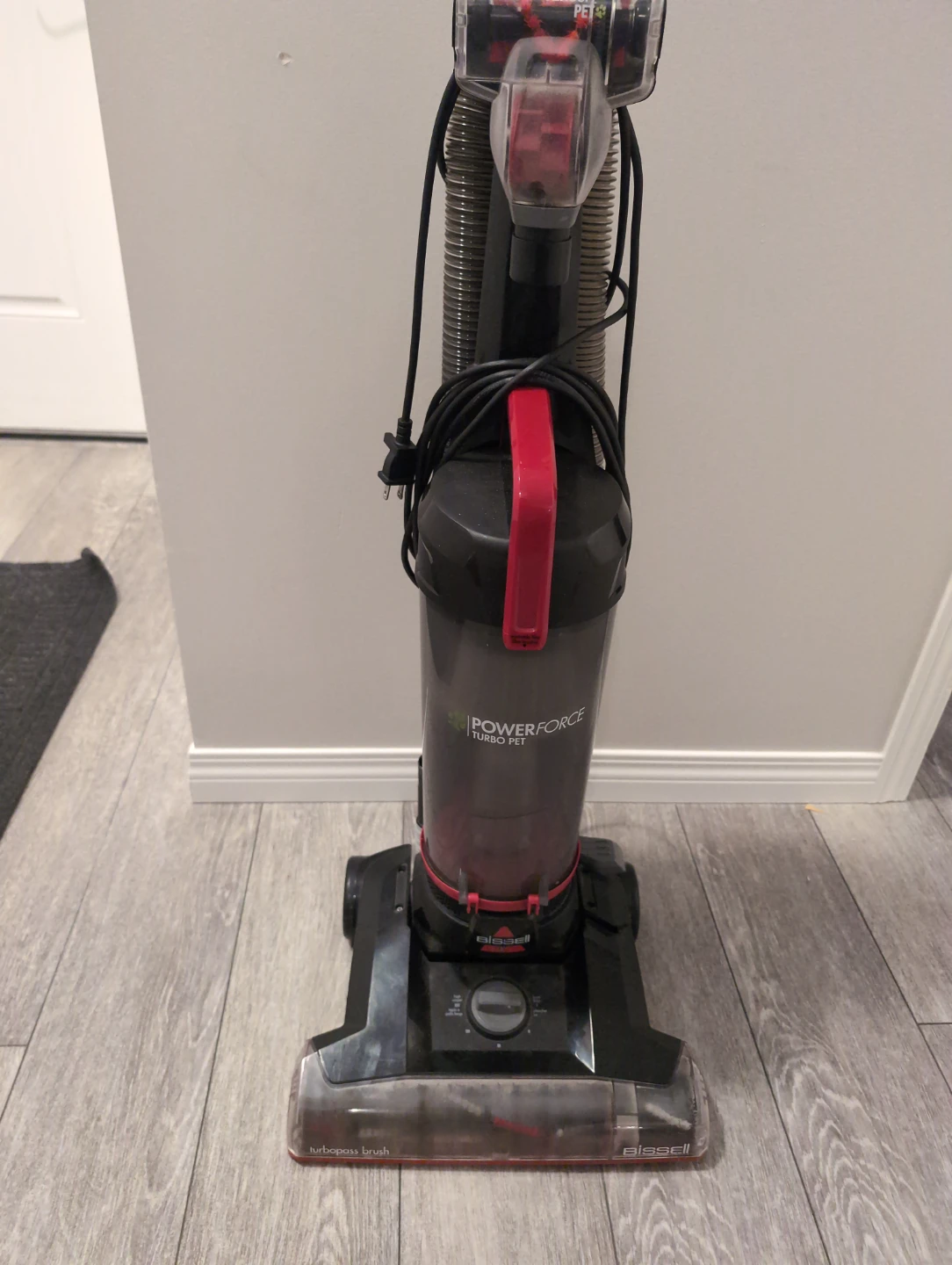 Bissell Powerforce Turbo Pet Upright Vacuum Cleaner