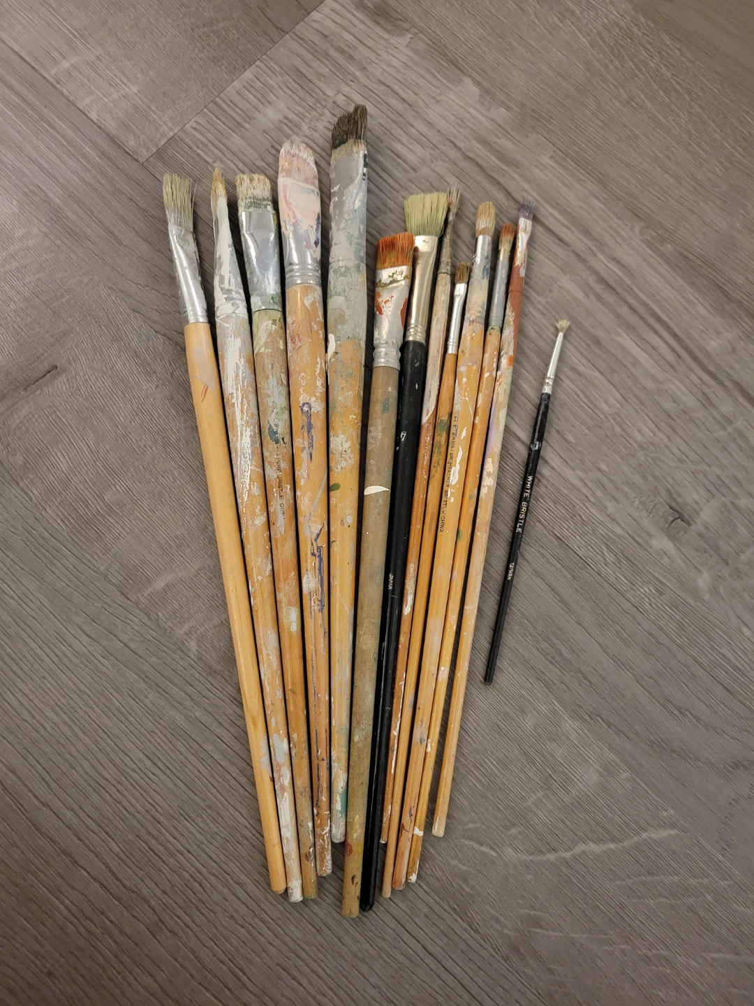 Vintage used Paint Brush Lot. Artist studio Brushes - photo 4