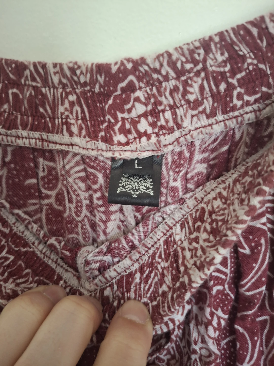Maroon Floral Print Shorts Size L - photo 4
