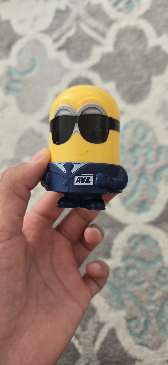 Minion Sunglasses Toy Figure