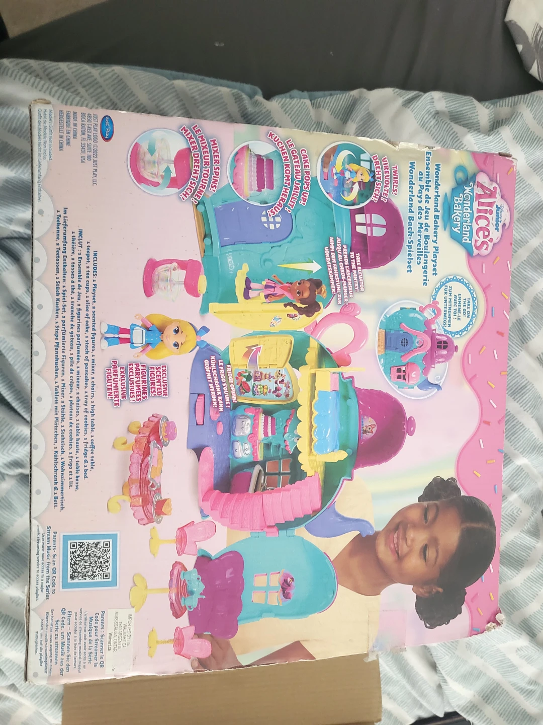 Alice's Wonderland Bakery Play Set - photo 2