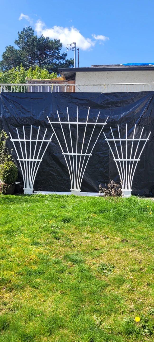 White Metal Garden Trellises - photo 2