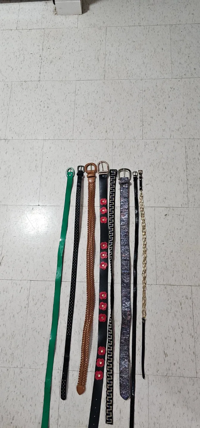 Assorted Women's Belts - 7 Pieces