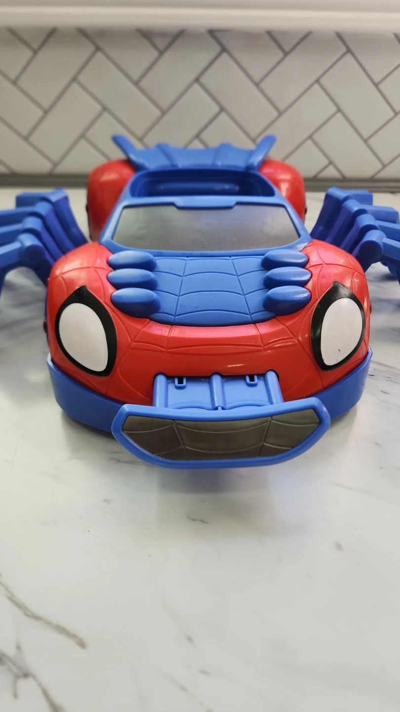 Spider-Man Car Toy and play station - photo 2
