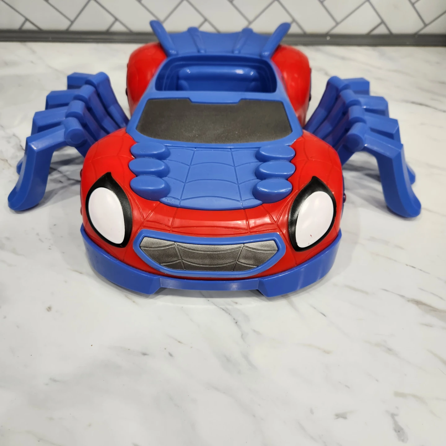 Spider-Man Car Toy and play station - photo 4