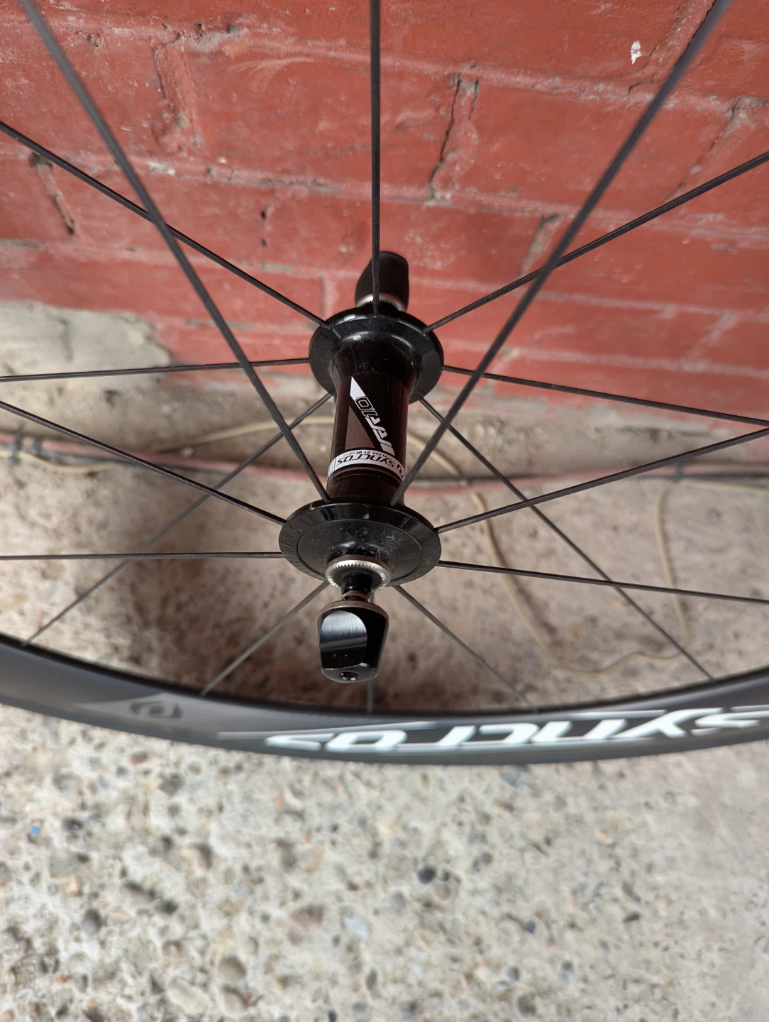 Syncros RR1.0 Carbon Clincher Wheelset - photo 5