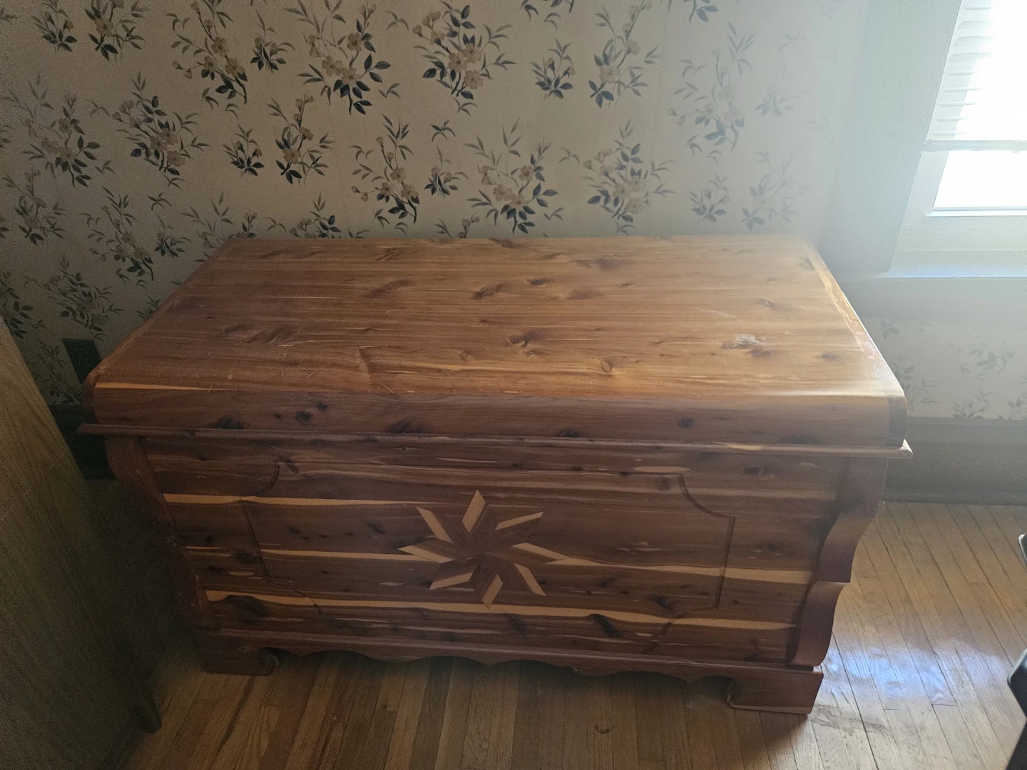 Cedar Chest with Star Inlay