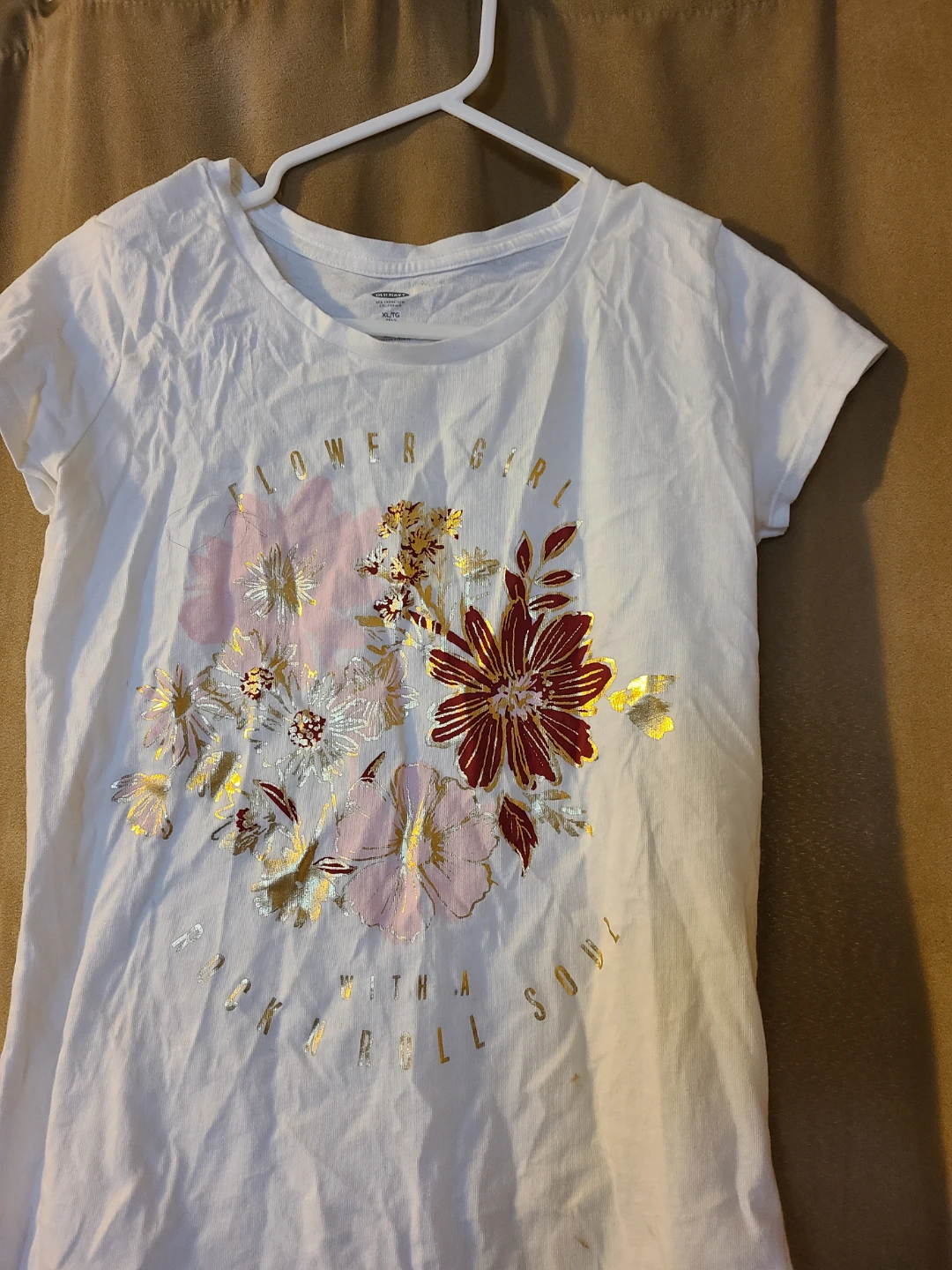 Old Navy Flower Girl Graphic T-Shirt size L