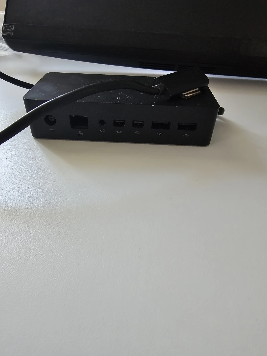 Surface pro Docking Station 1 (missing power cable)