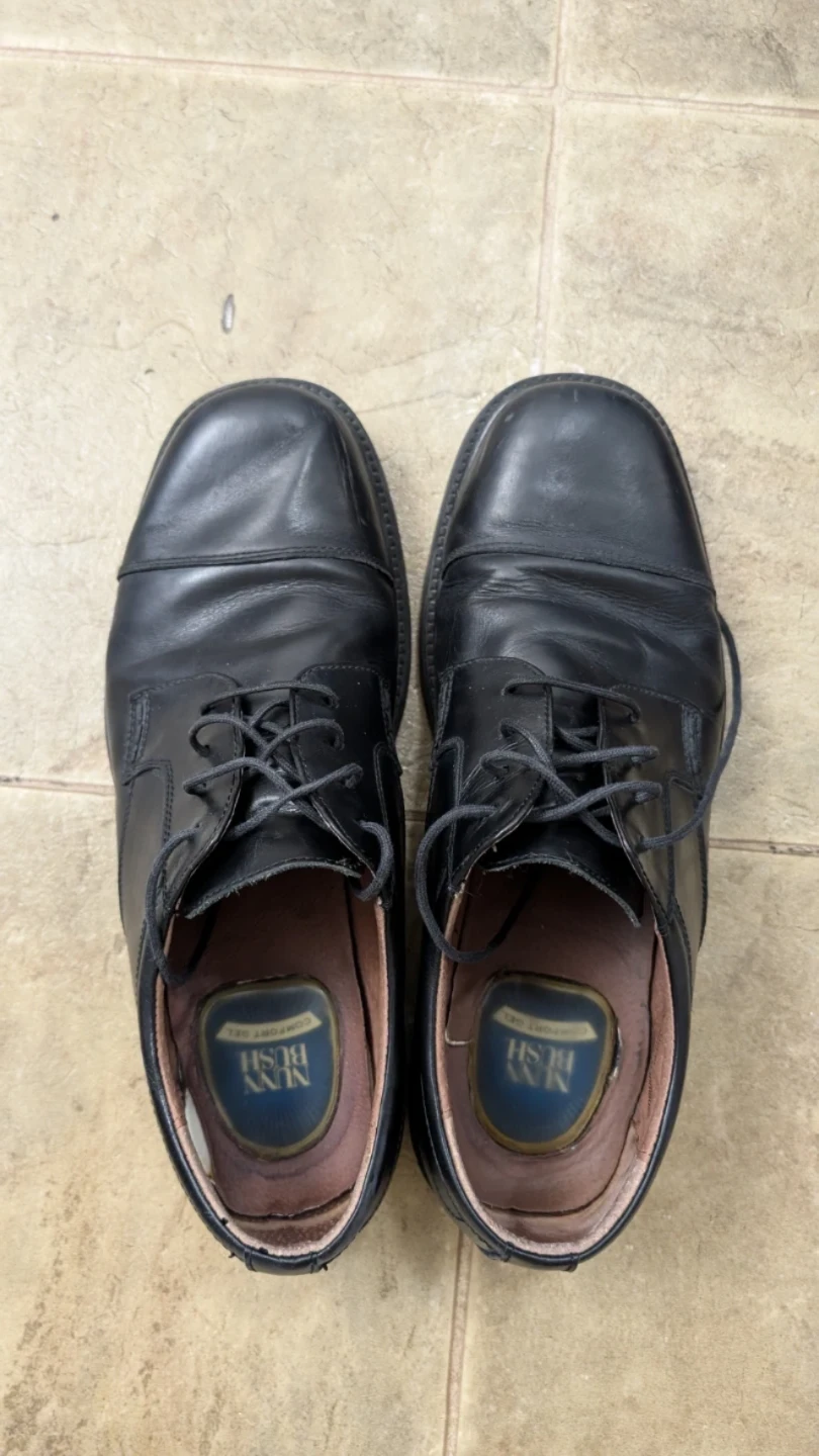 Nunn Bush Black Leather Dress Shoes - Size 11M