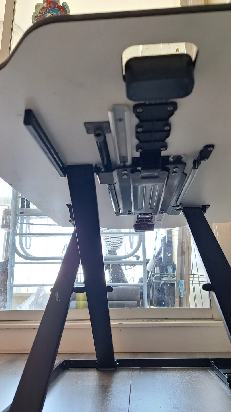 Adjustable Standing Desk Converter - photo 4