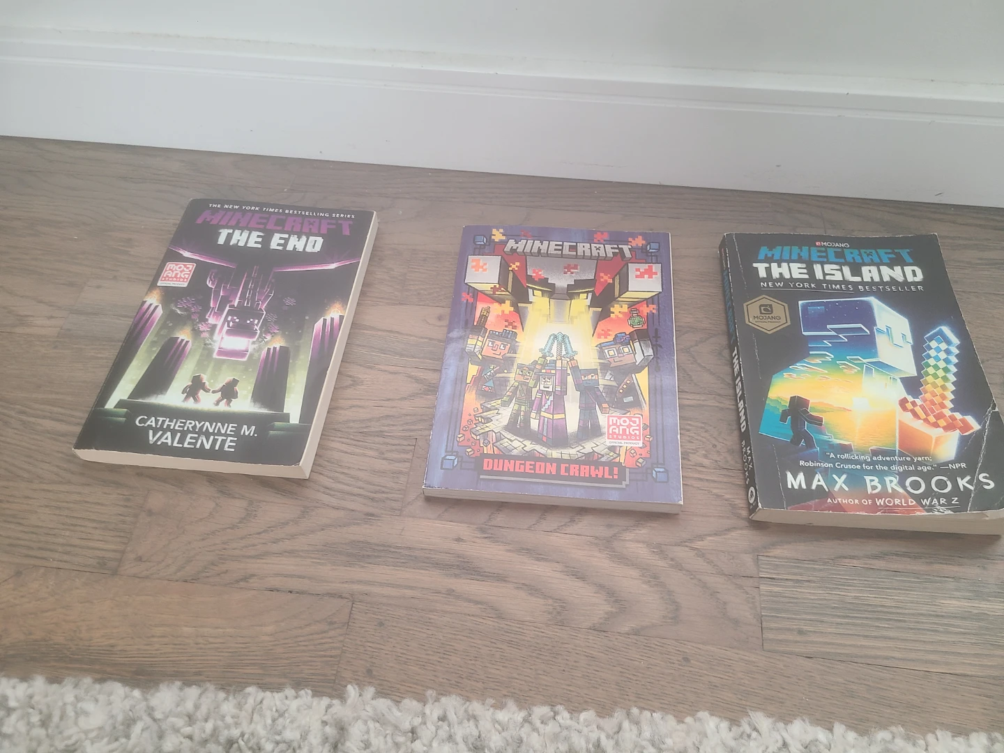 Minecraft: The Island & Dungeon Crawl! Books