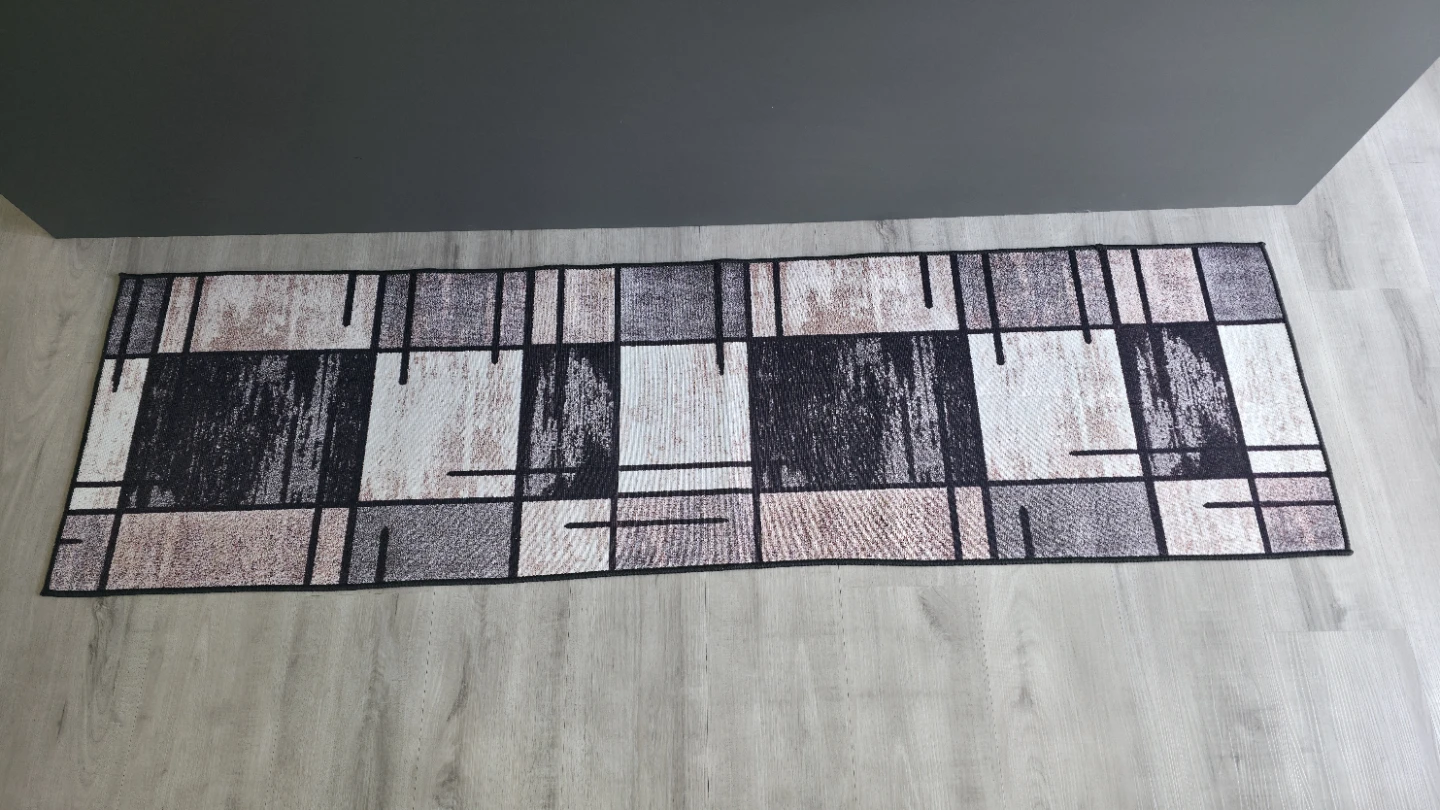 Geometric Pattern Rug for sale - photo 4
