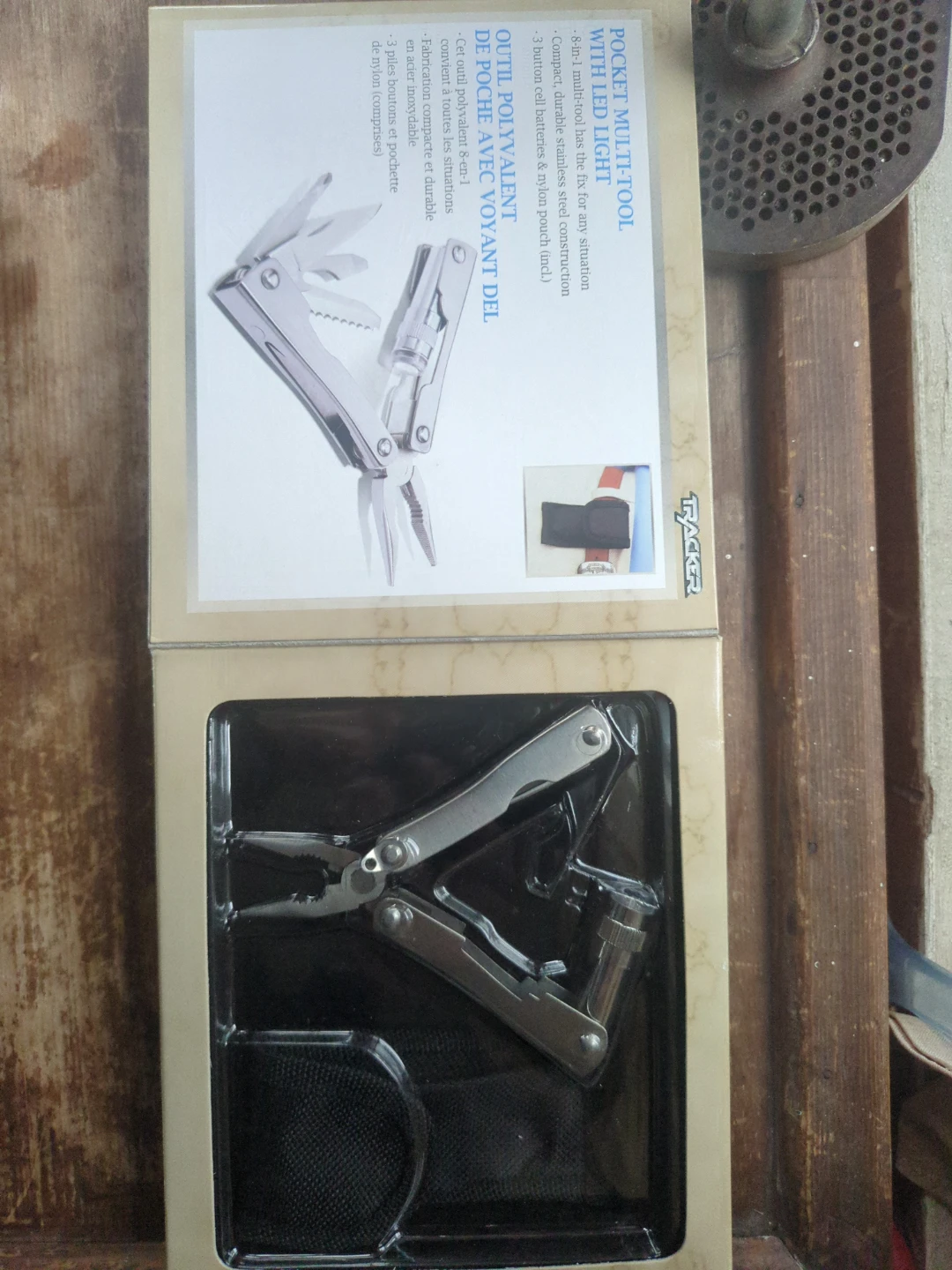 Tracker Pocket Multi-tool with LED Light - photo 2