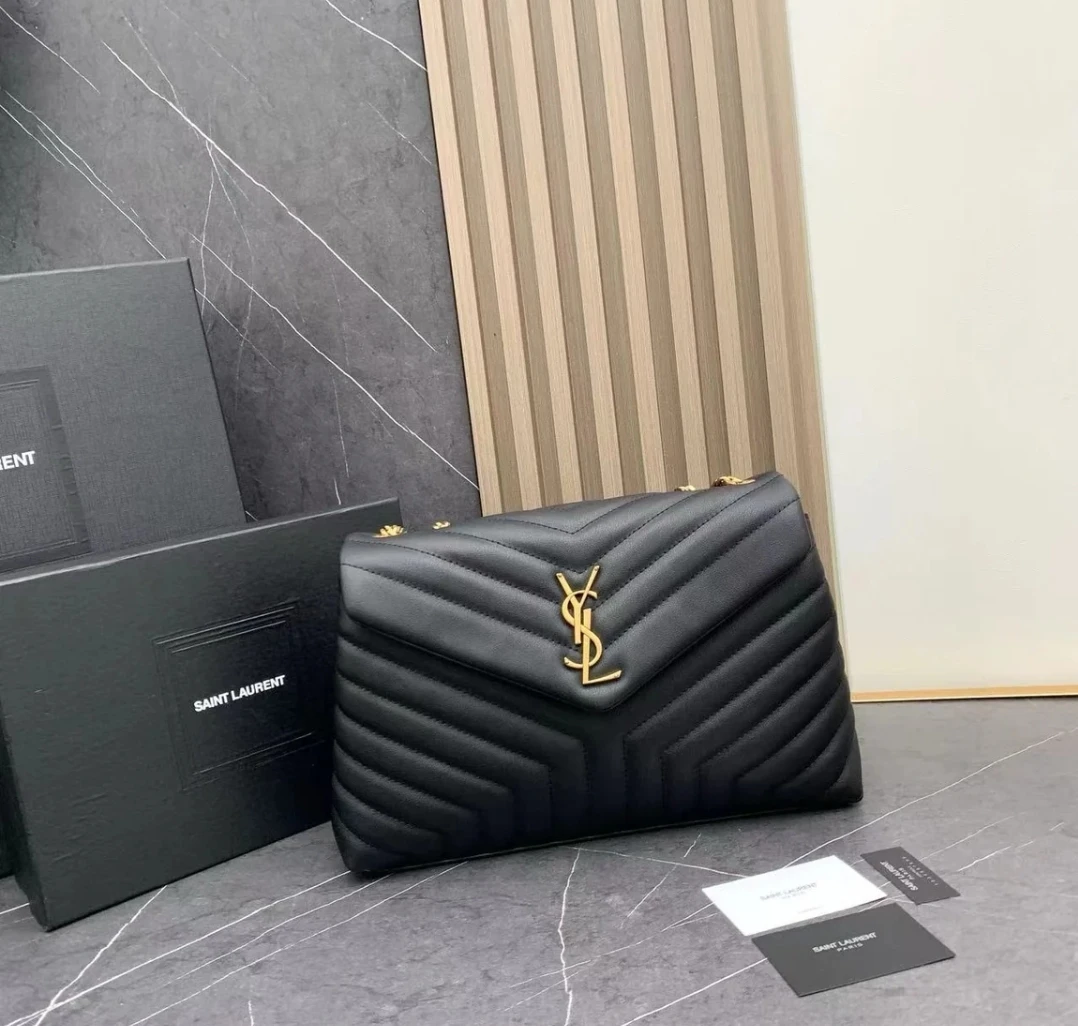 Large Size Lou Shoulder Black Bag