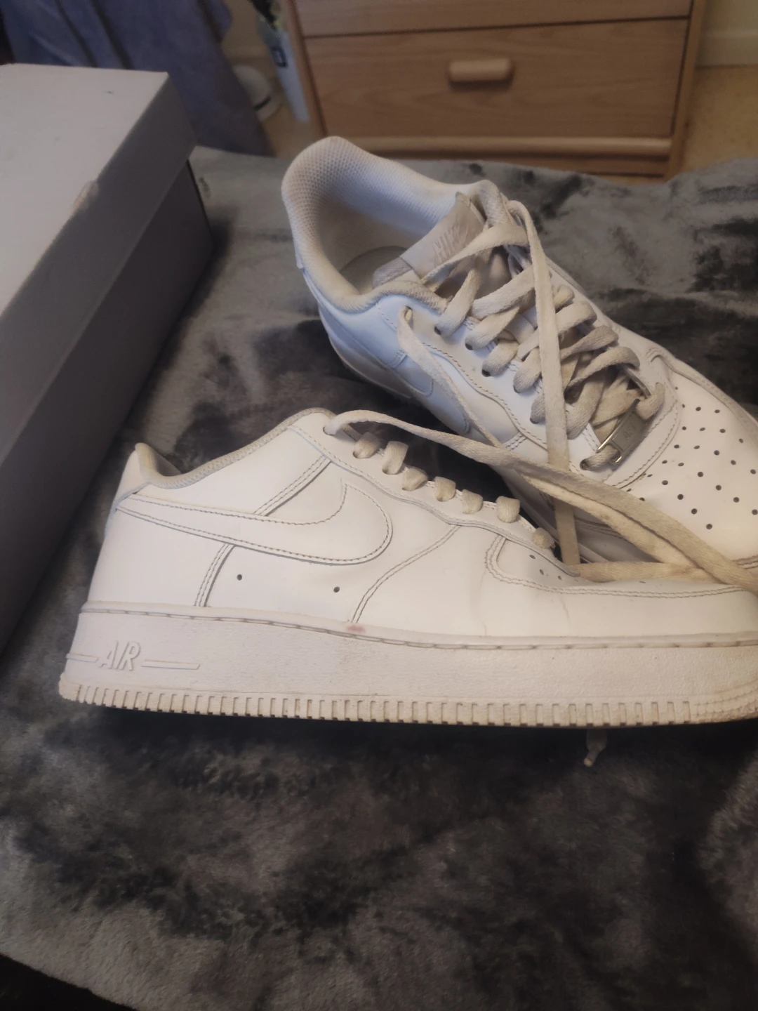 Nike Air Force 1 White Sneakers