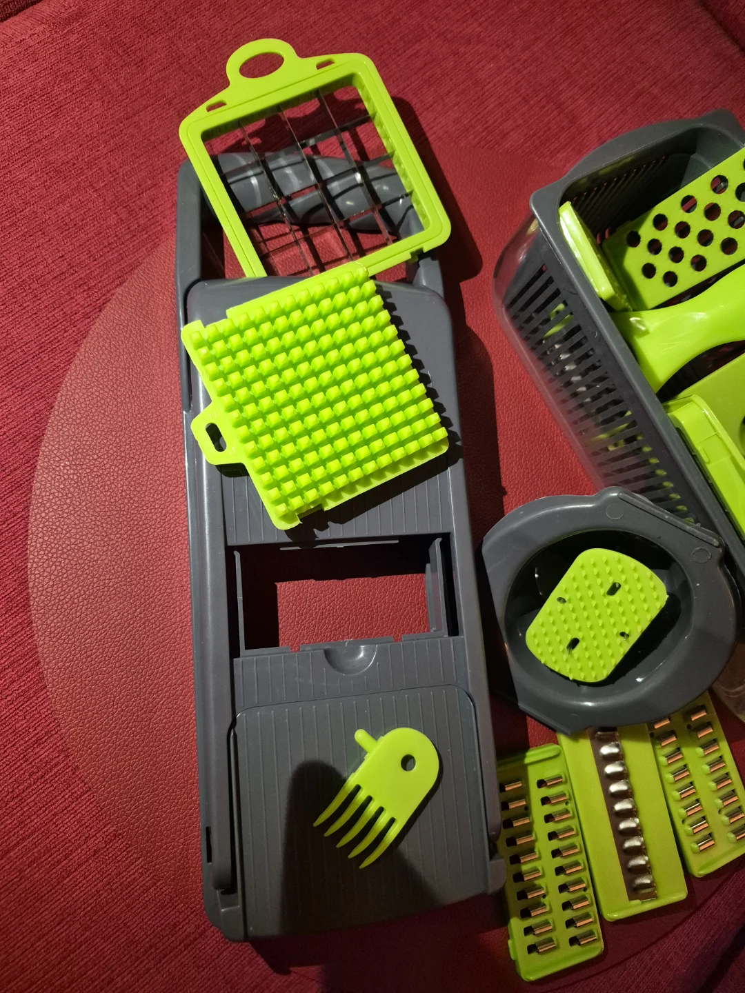 11-in-1 Vegetable Chopper and Slicer Set - photo 5