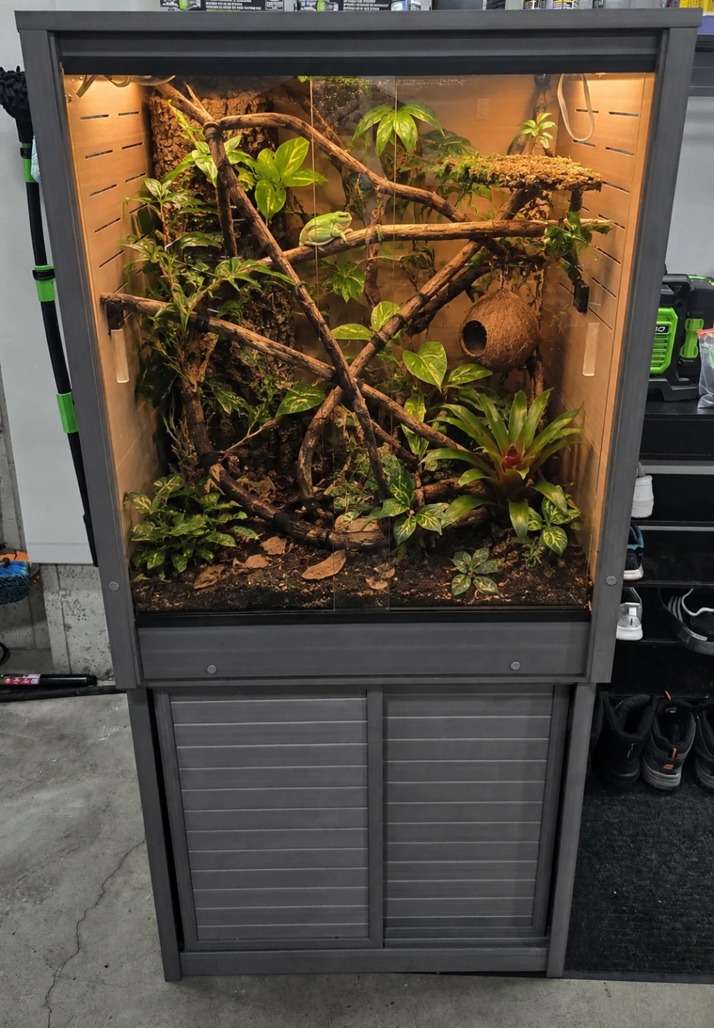 Ecoflex Terrarium Enclosure verticle tank with stand