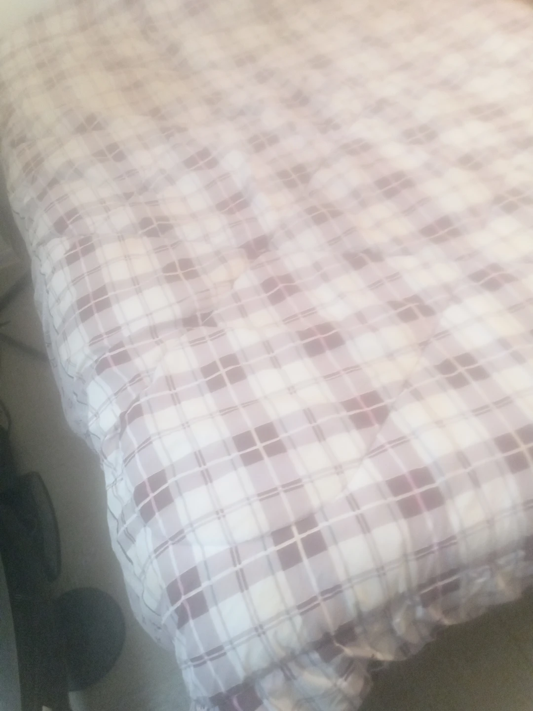 Bedroom  comforter.. - photo 2