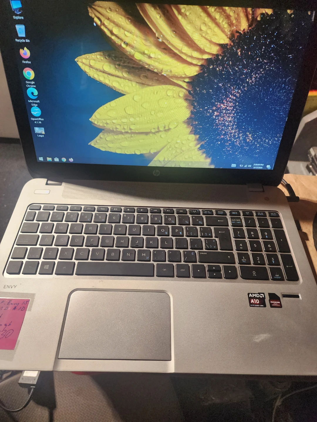 HP Envy 15 Laptop - AMD A10, 8GB RAM, 1TB HDD