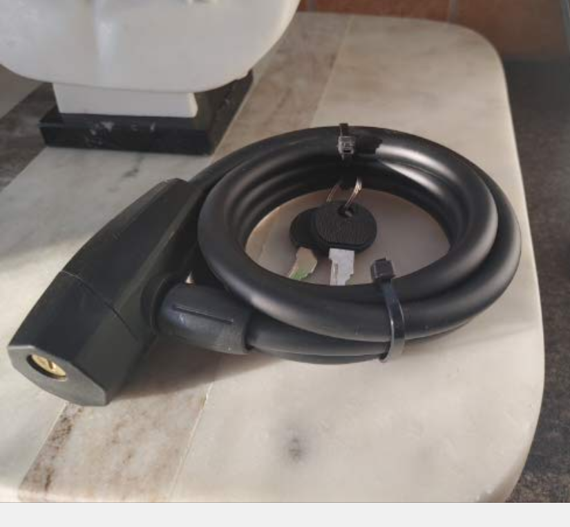 Black Cable Bike Lock with Keys New - photo 2