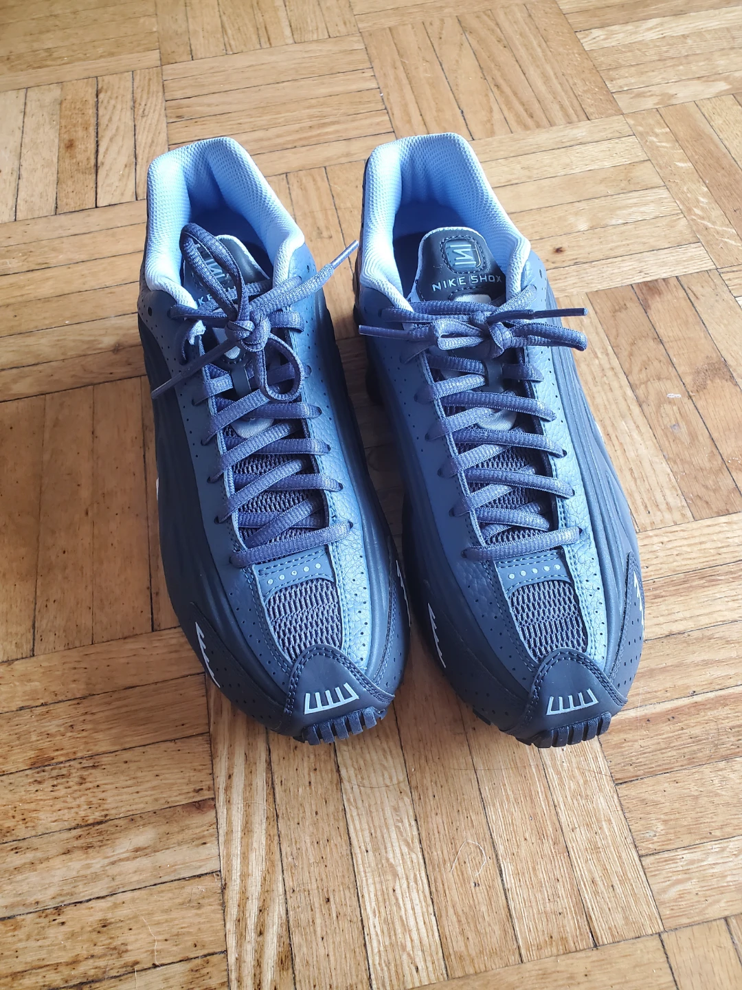 Nike Shox R4 Men's Shoes - photo 2